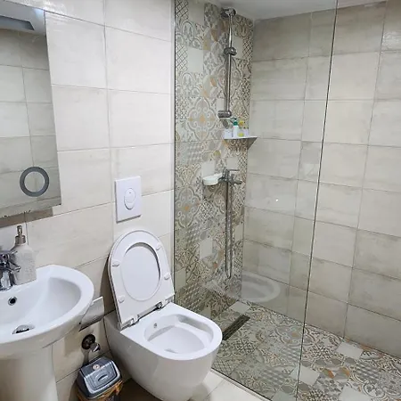 Sunny Loft Apartment