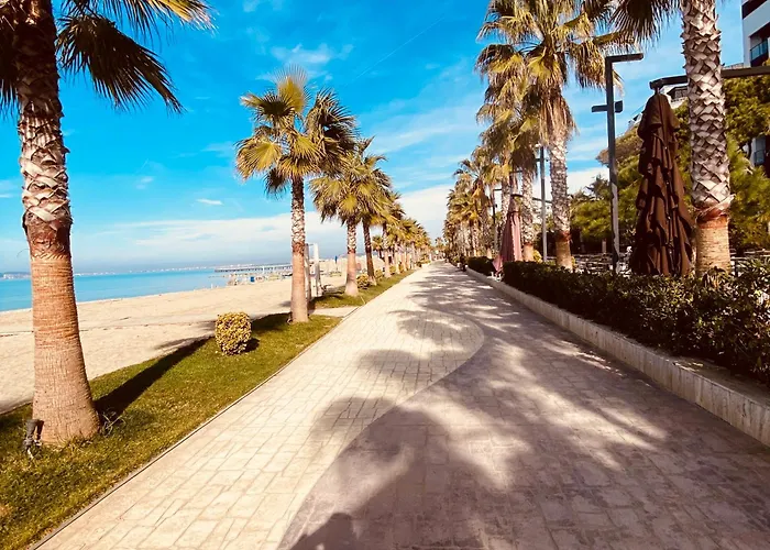 Appartamento Sunny Loft Golem (Tirana)